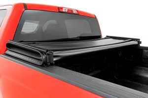 GMC Sierra 1500 Soft Tri-Fold Bed Cover - Rough Country - Tri-Fold Design - '14-'18